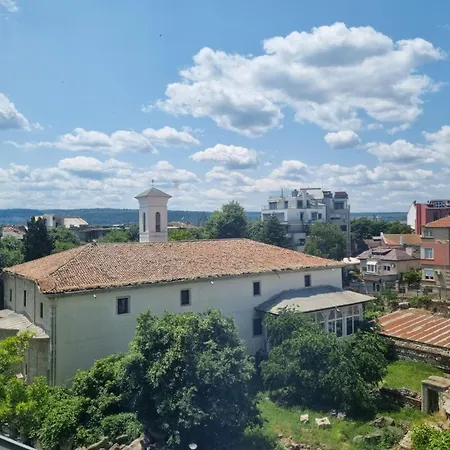 Roman Panorama - Unique View Over Ruins, Steps To Beach Lägenhet Varna