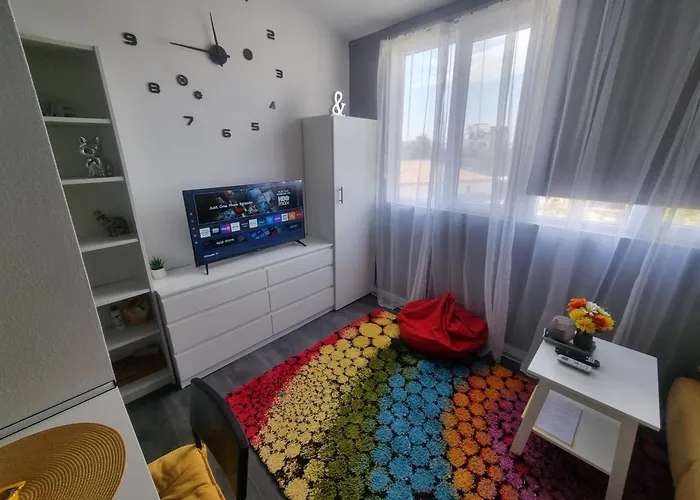 Apartman Panorama - *